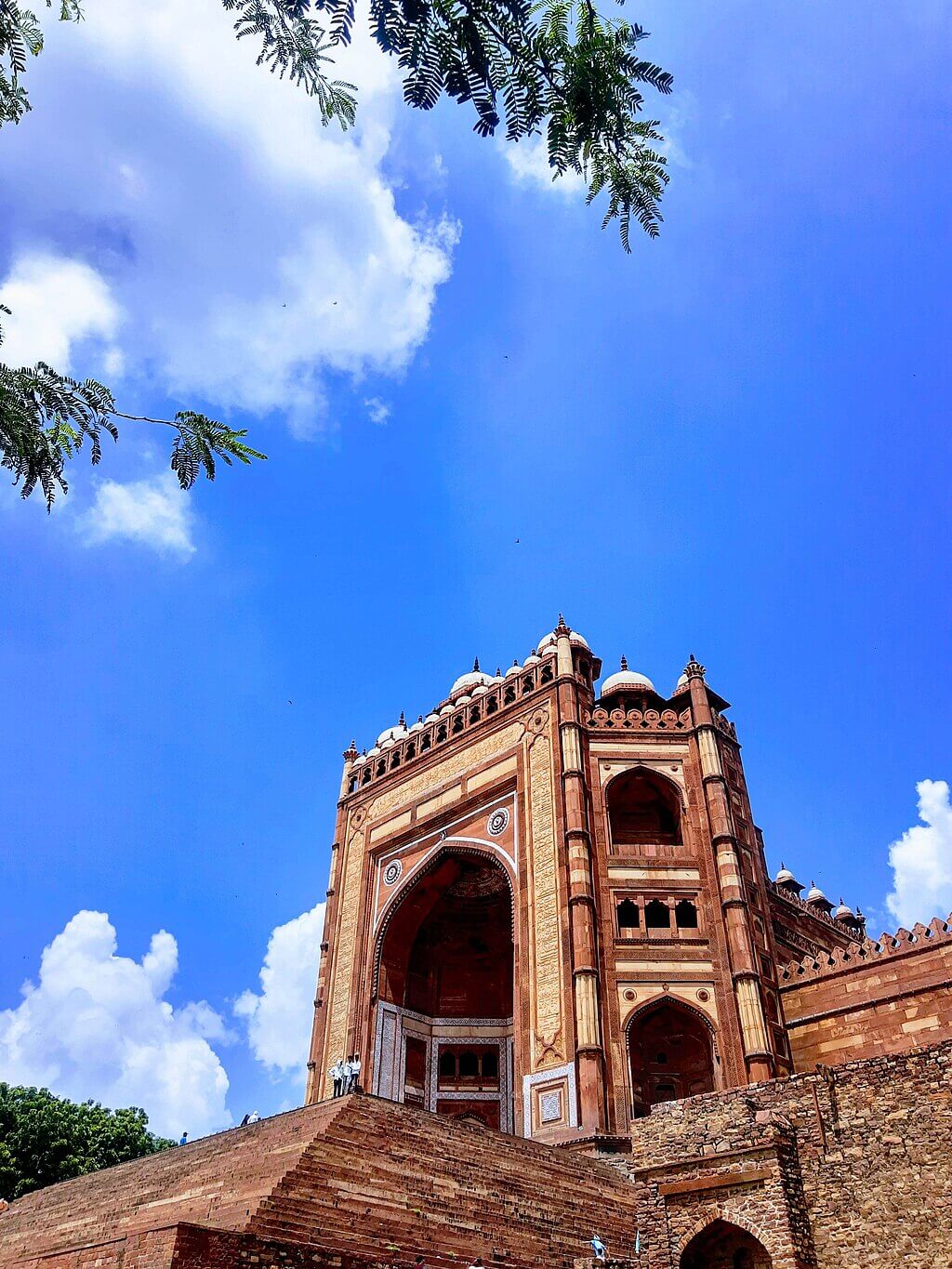 Buland_Darwaza_(The_Door_of_Victory)