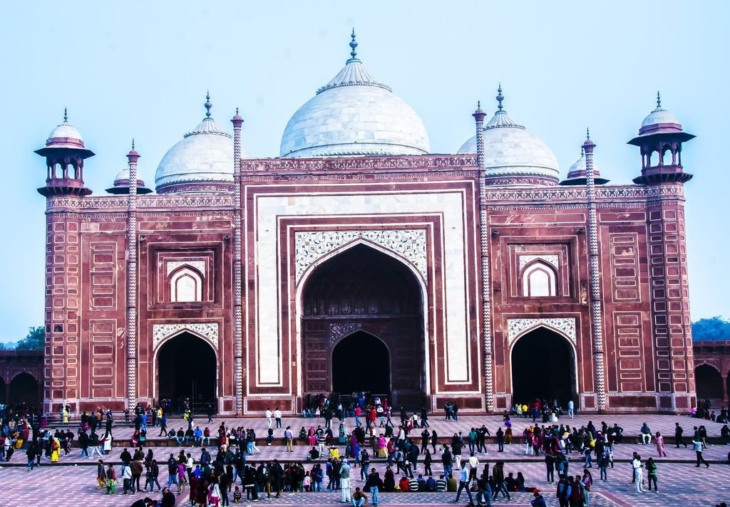 Taj Mahal History: Story, Architecture and Mughal Heritage