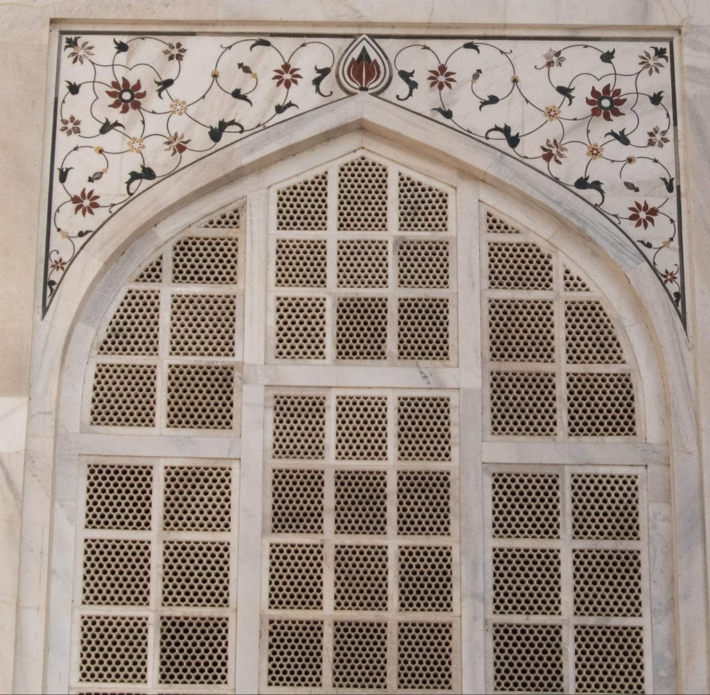 Taj Mahal History: Story, Architecture and Mughal Heritage